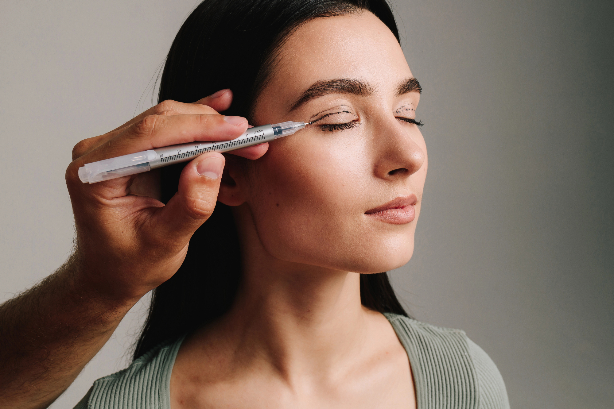 Blefaroplastika je pomagala babici izboljšati vid